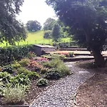 2 Bed In Oc-llh35 *